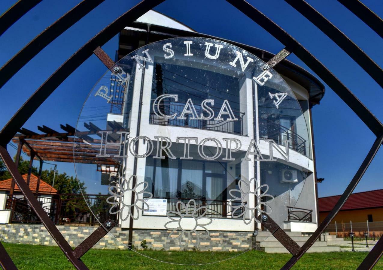 Pensiunea Casa Hortopan Тыргу-Жиу Экстерьер фото