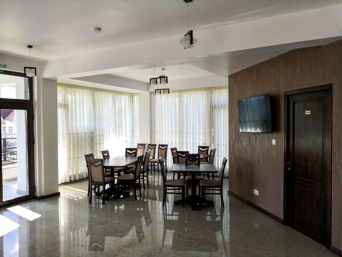 Pensiunea Casa Hortopan Тыргу-Жиу Экстерьер фото