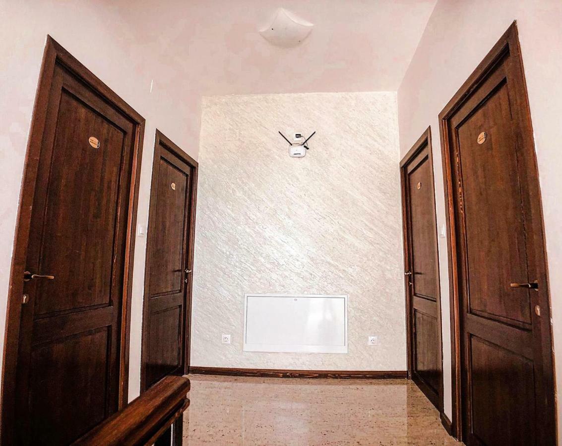 Pensiunea Casa Hortopan Тыргу-Жиу Экстерьер фото